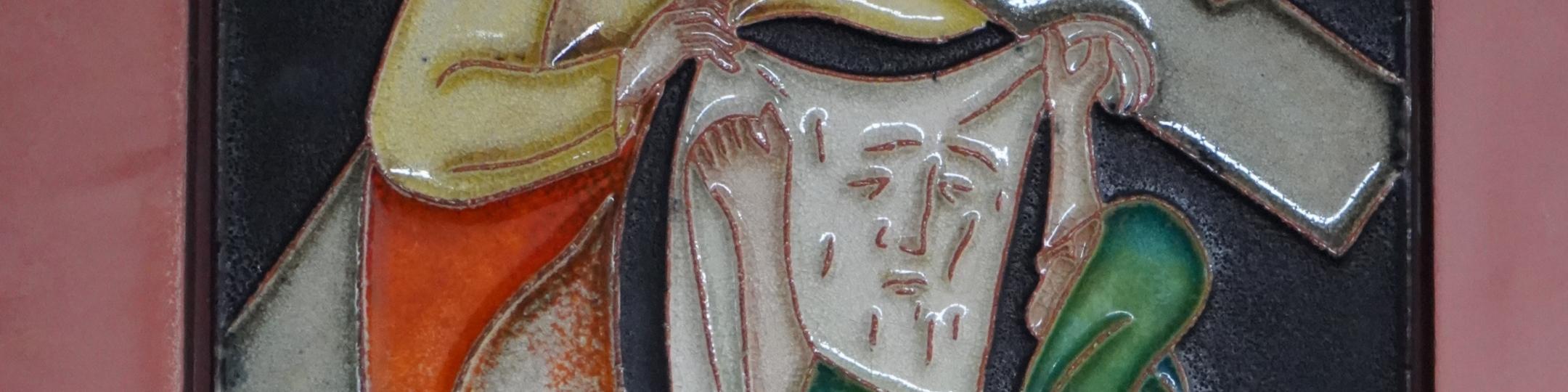 Kabo-Kirche: Emaillearbeit: Kreuzwegstation 6 - Veronika reicht jesus das Schweißtuch