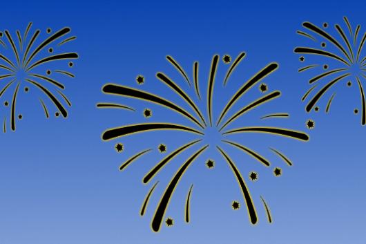 gezeichnetes Feuerwerk am blauen Himmel