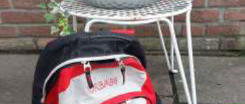 Bibel mit Rucksack